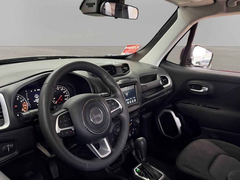 Used 2021 Jeep Renegade Sport FWD image 15