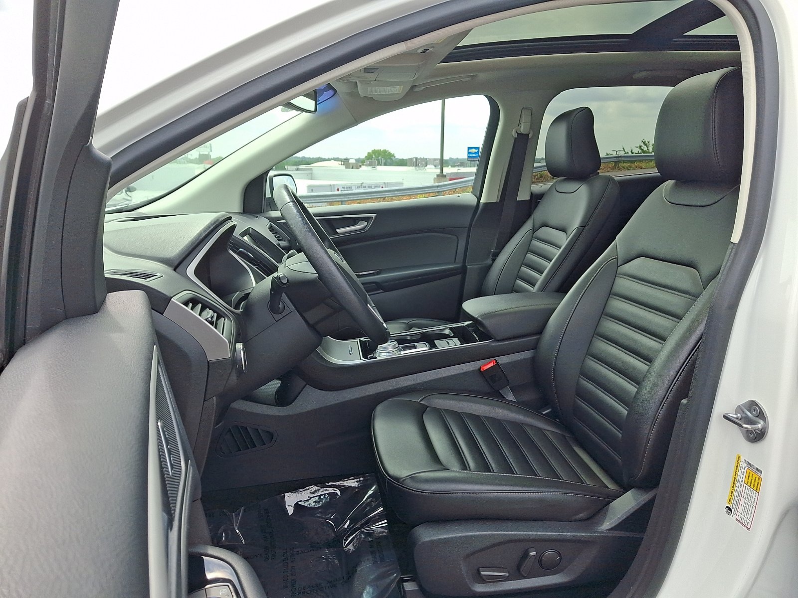 Used 2020 Ford Edge SEL w/ Convenience Package AWD/4WD image 13