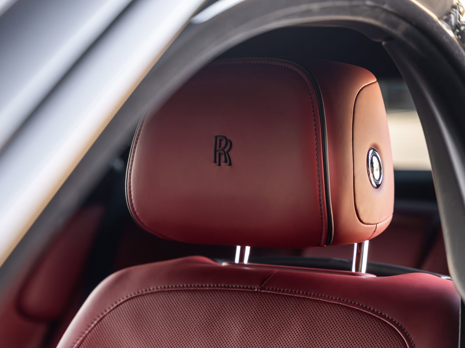 Certified 2022 Rolls-Royce Ghost Black Badge image 34