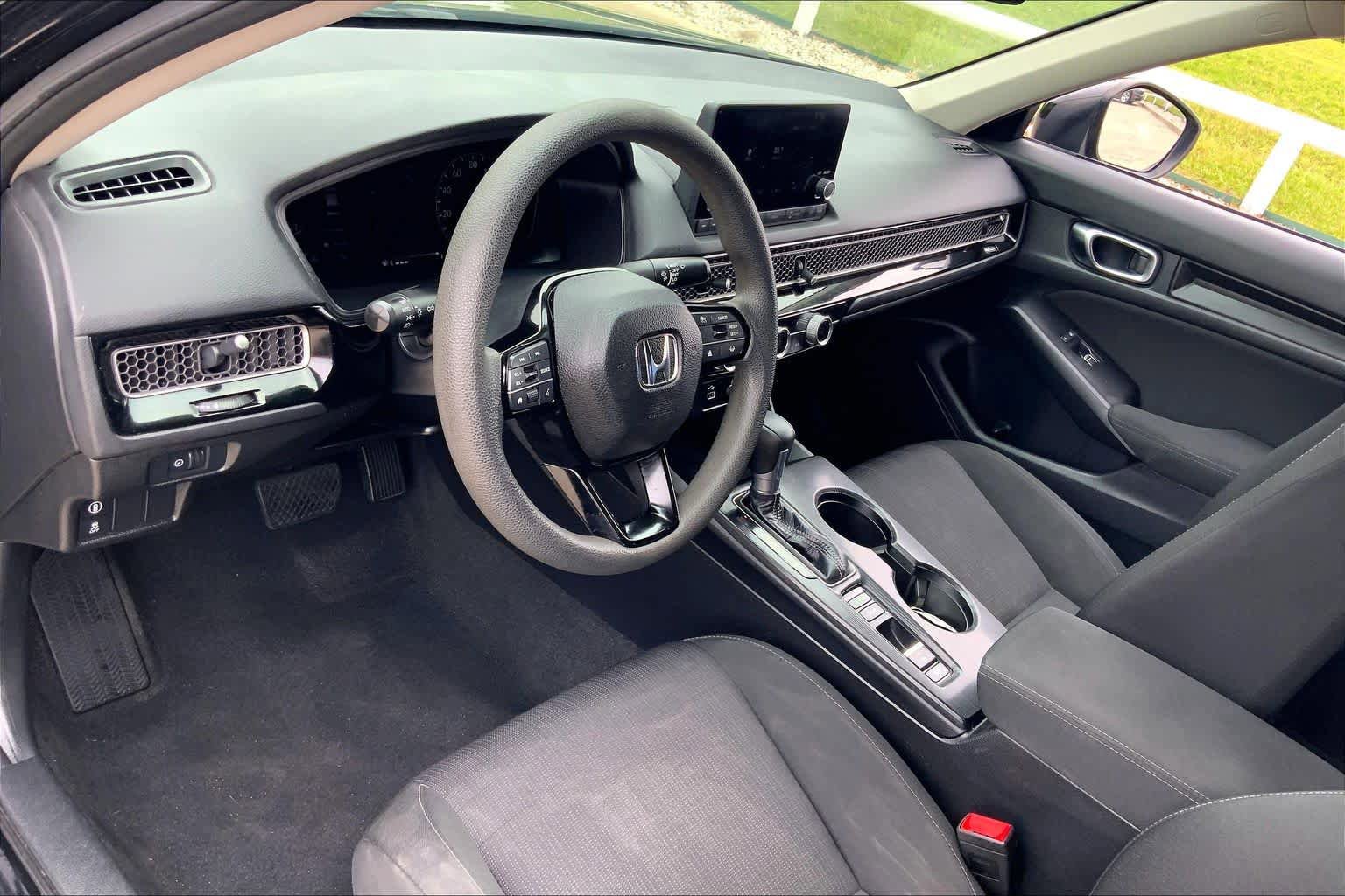Used 2022 Honda Civic LX image 17