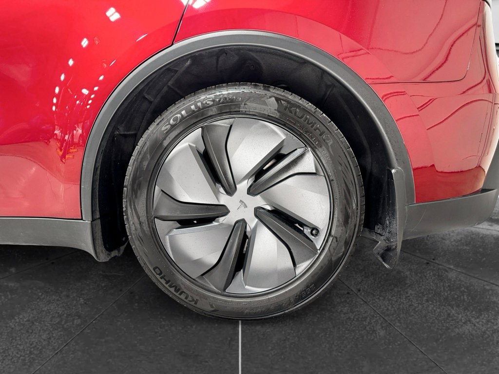Used 2026 Tesla Model Y Long Range AWD/4WD image 31