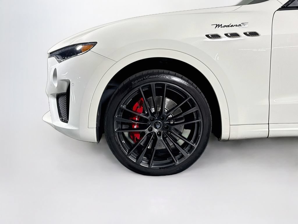 Used 2022 Maserati Levante Modena S AWD/4WD image 25