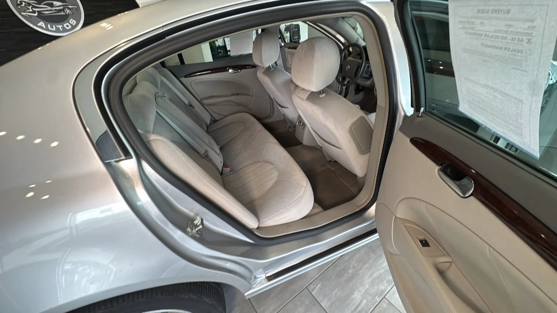 Used 2010 Buick Lucerne CX FWD image 50