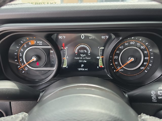 Used 2026 Jeep Wrangler Unlimited Rubicon AWD/4WD image 28