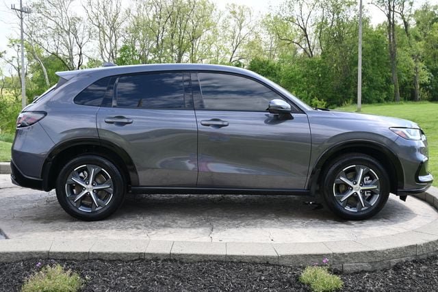 Used 2025 Honda HR-V EX-L image 4
