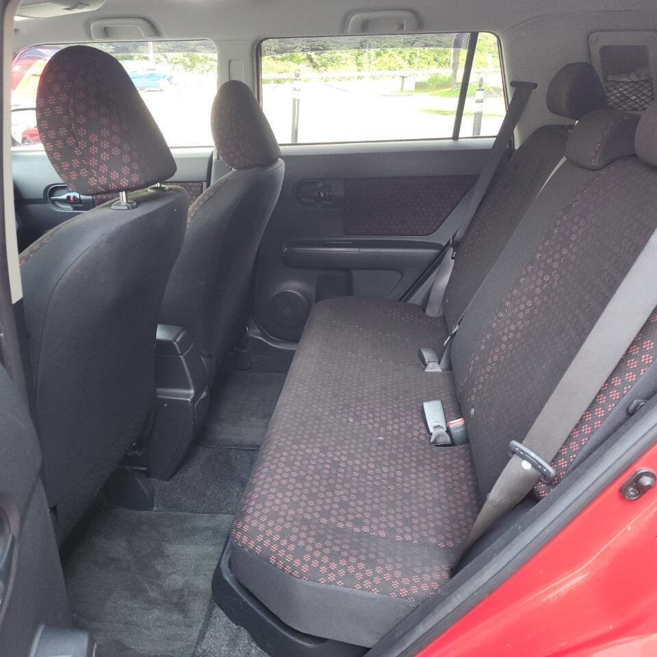 Used 2009 Scion xB image 15