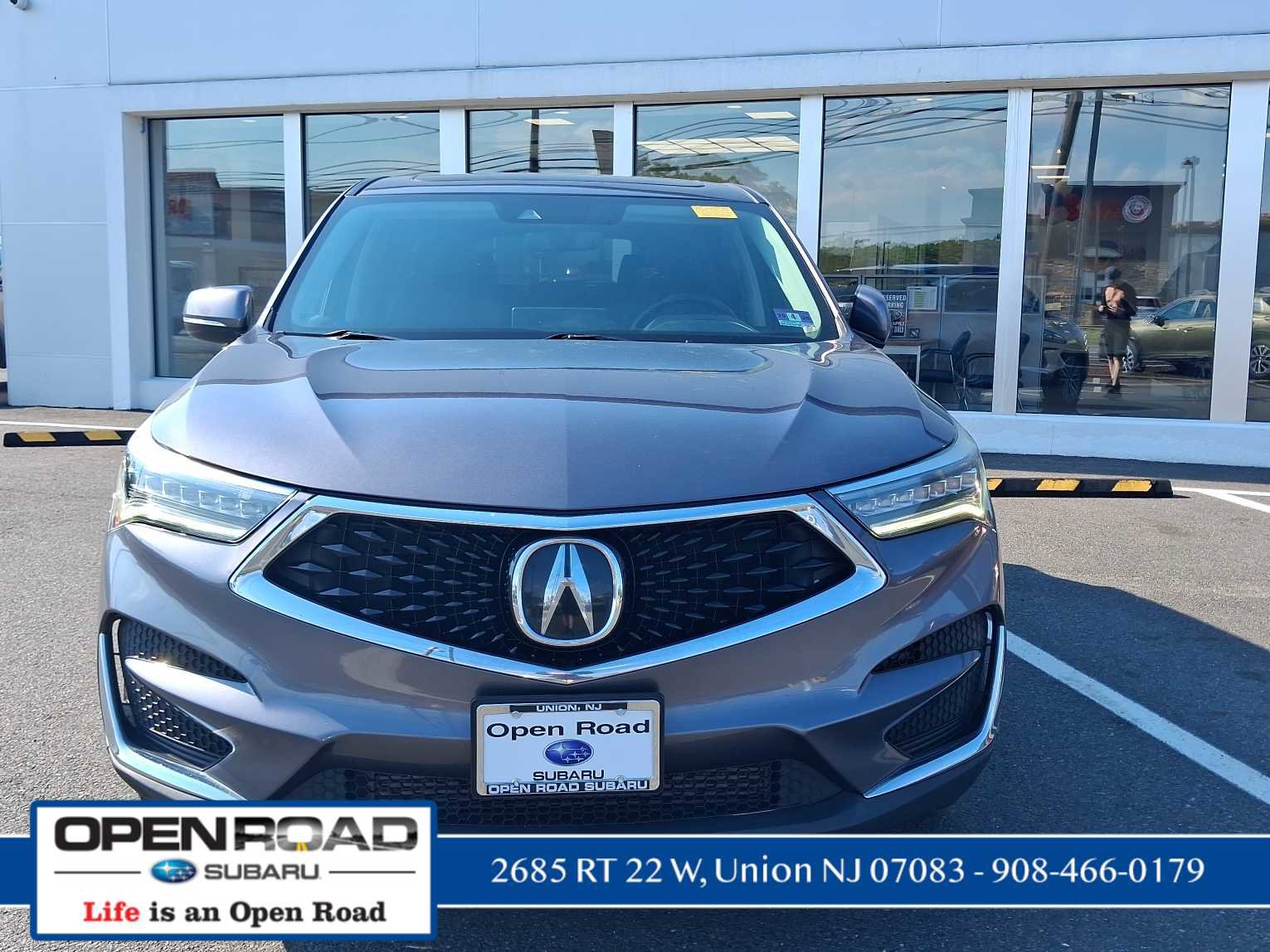Used 2019 Acura RDX AWD w/ Technology Package image 2