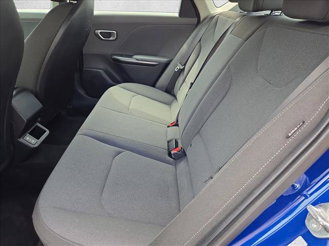 Used 2025 Kia K4 FWD image 18