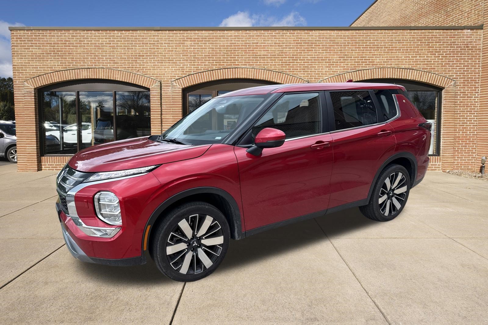 Used 2025 Mitsubishi Outlander SE AWD/4WD image 10