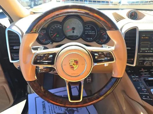 Used 2015 Porsche Cayenne S AWD/4WD image 15