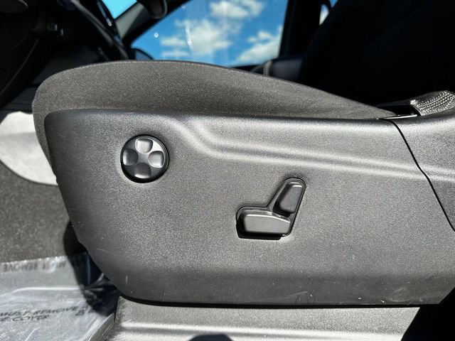 Used 2022 Dodge Durango SXT w/ Blacktop Package AWD/4WD image 14