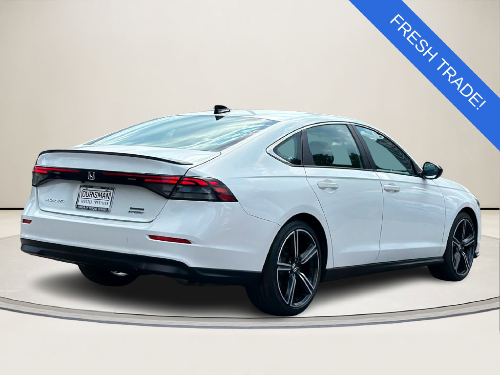 Used 2024 Honda Accord Sport image 4