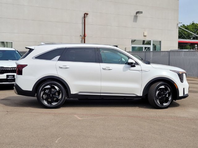 New 2026 Kia Sorento EX AWD/4WD image 4
