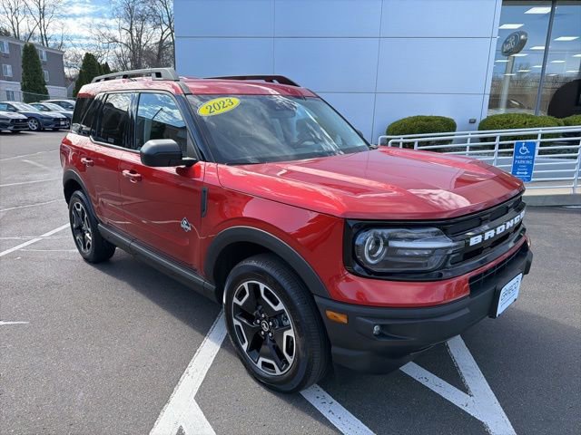 Used 2023 Ford Bronco Sport Outer Banks AWD/4WD image 1