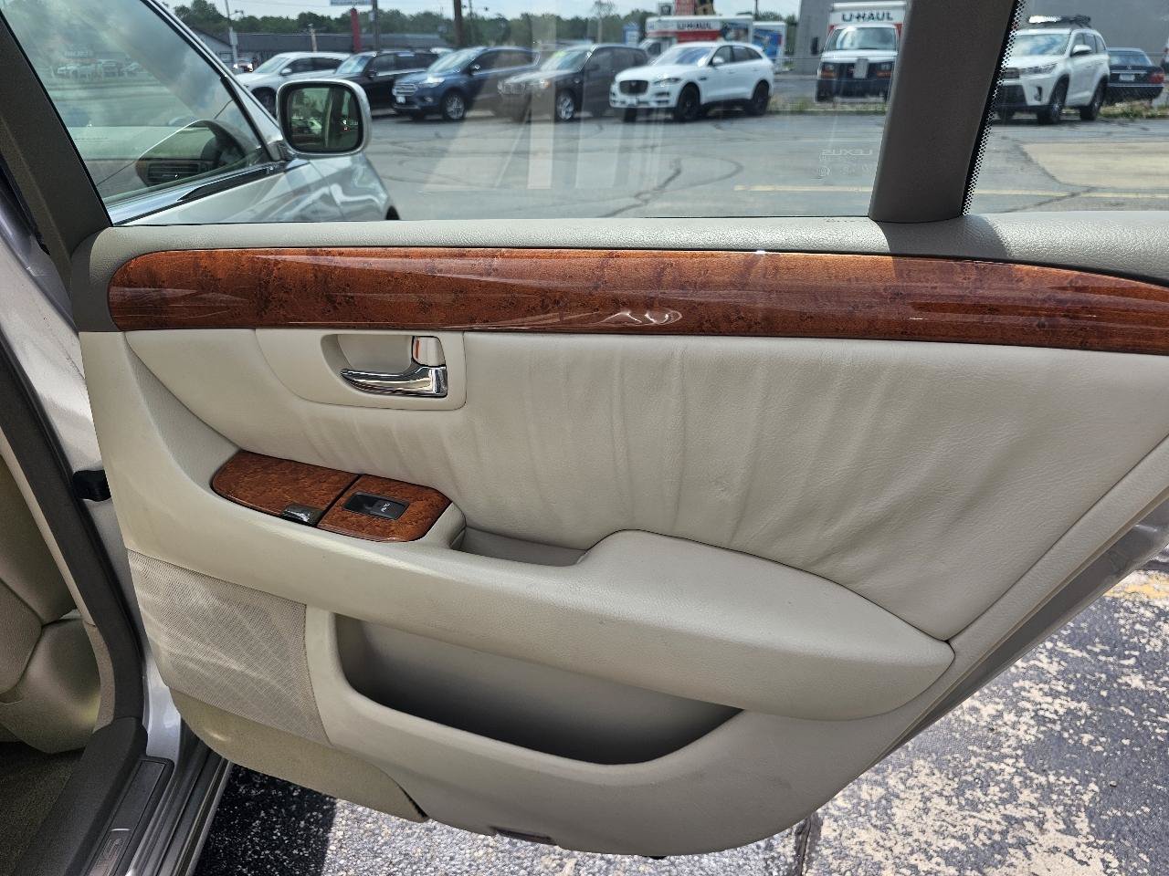 Used 2002 Lexus LS 430 RWD image 49