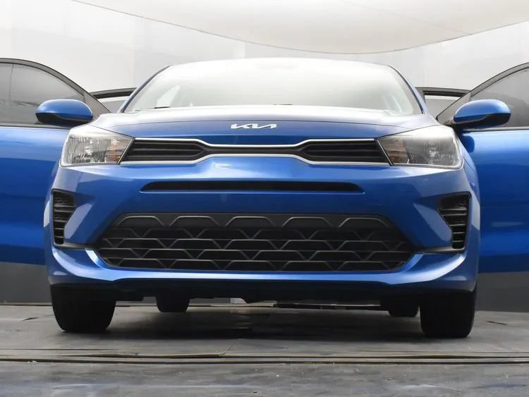 Used 2023 Kia Rio S FWD image 11