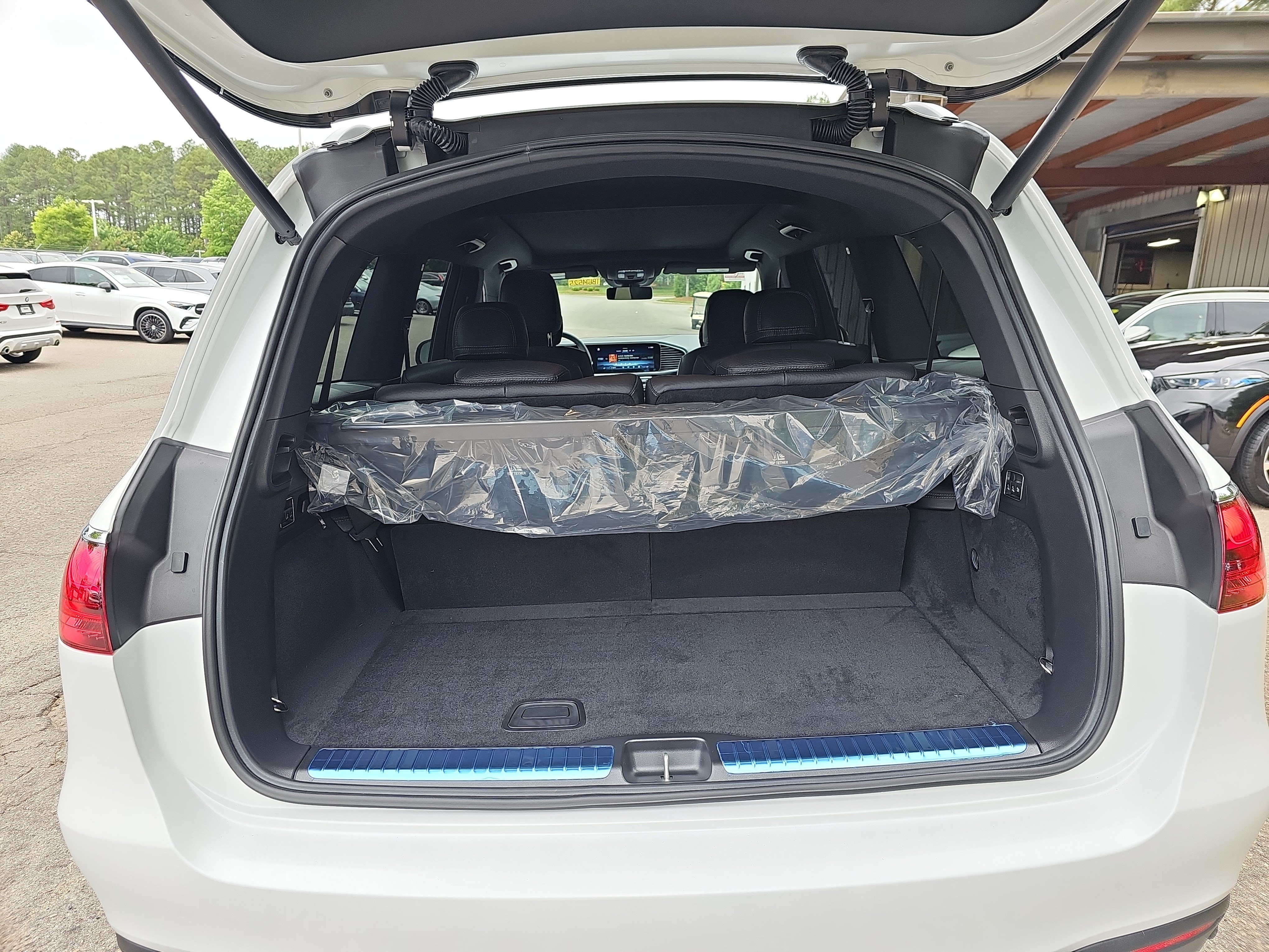 New 2026 Mercedes-Benz GLS 450 4MATIC image 13