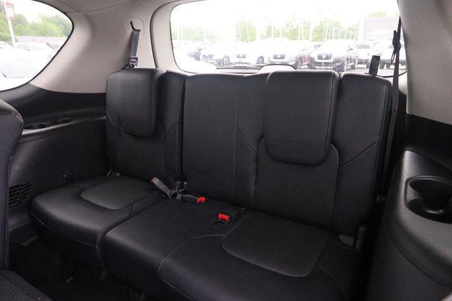 Used 2024 Nissan Armada SV w/ Cargo Package AWD/4WD image 10