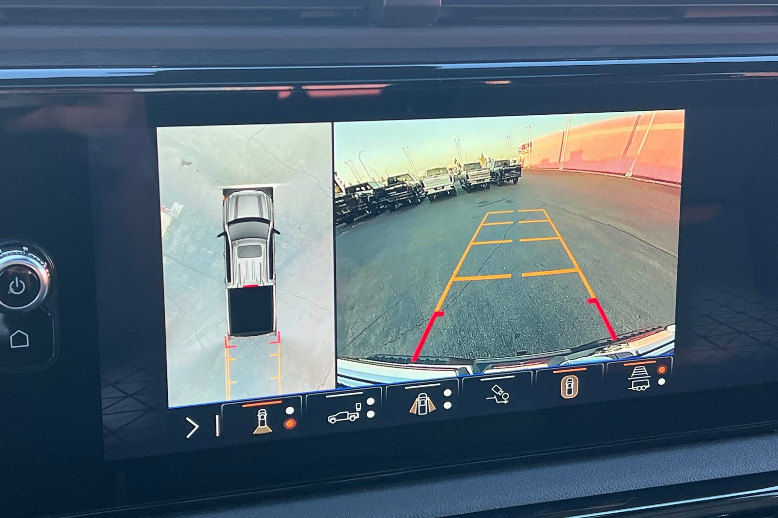 New 2026 GMC Sierra 1500 AT4 w/ AT4 Premium Package image 18