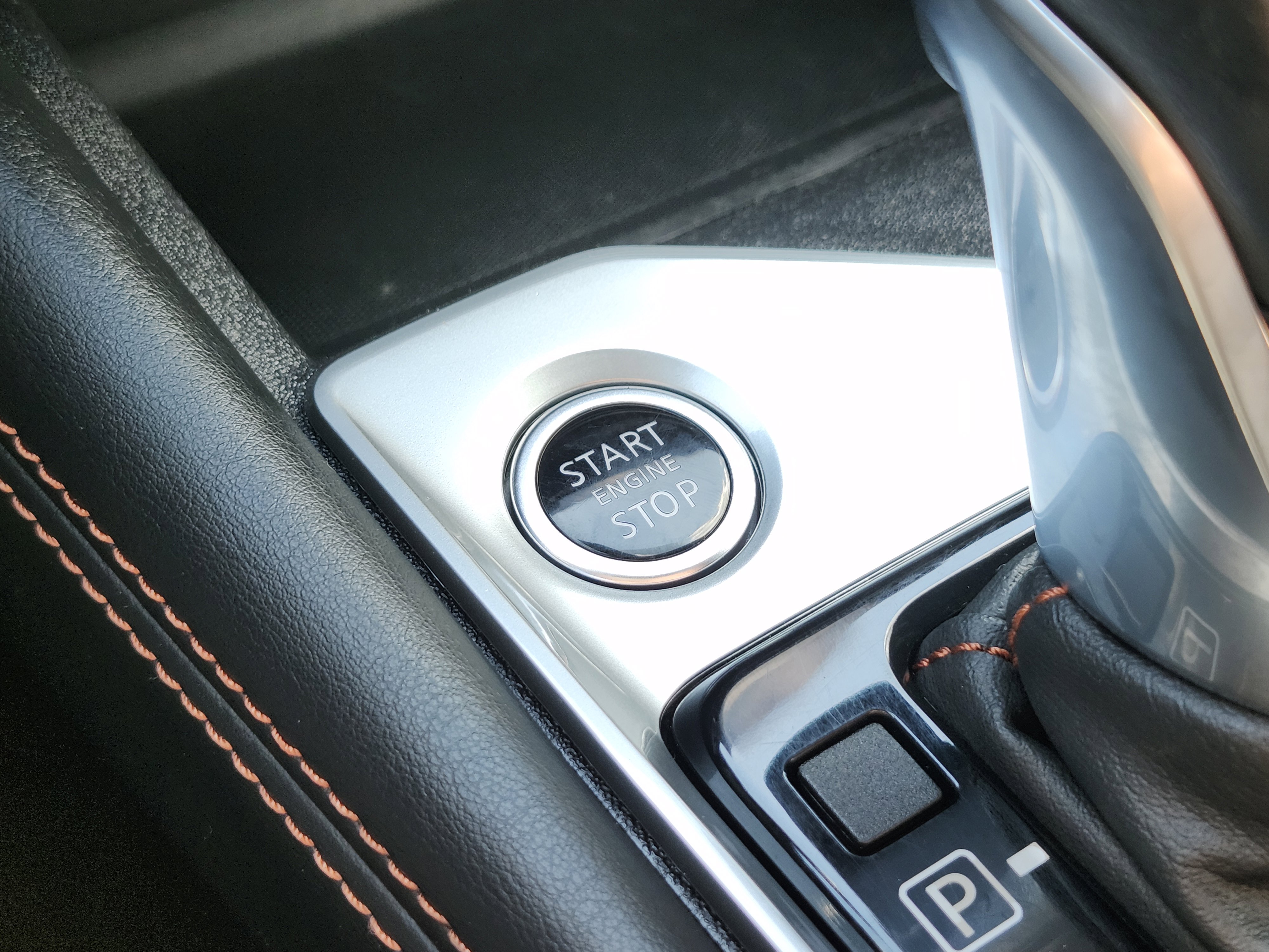 Used 2020 Nissan Altima 2.5 SR w/ Premium Package FWD image 8