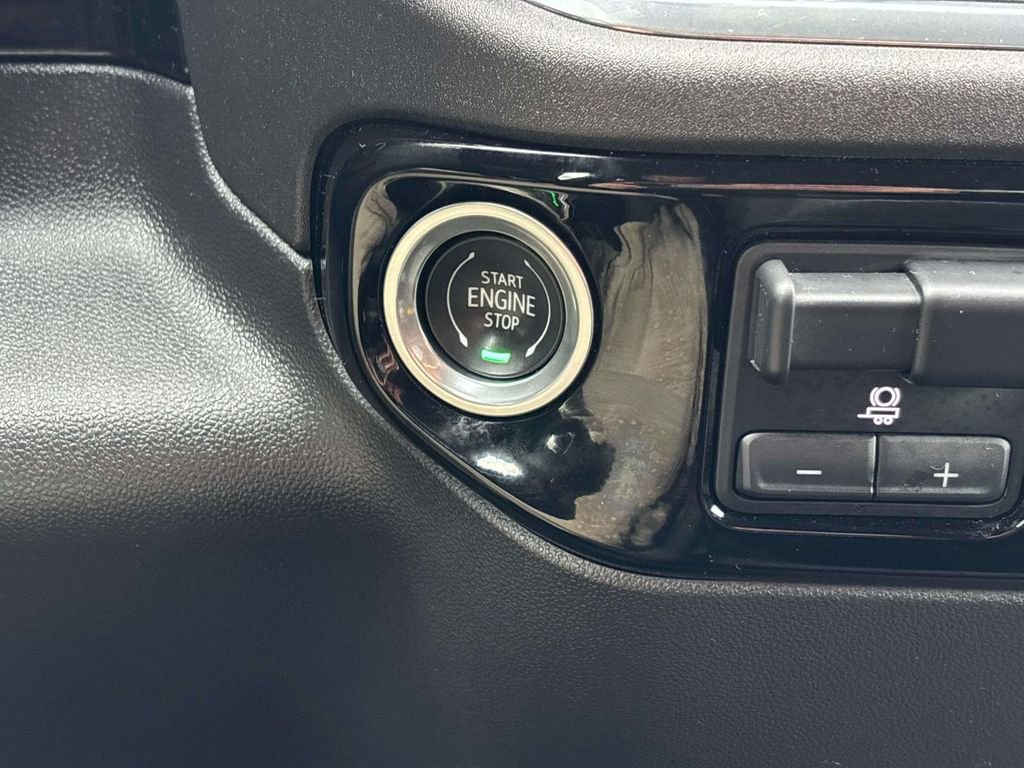 Certified 2023 Chevrolet Silverado 1500 RST image 26