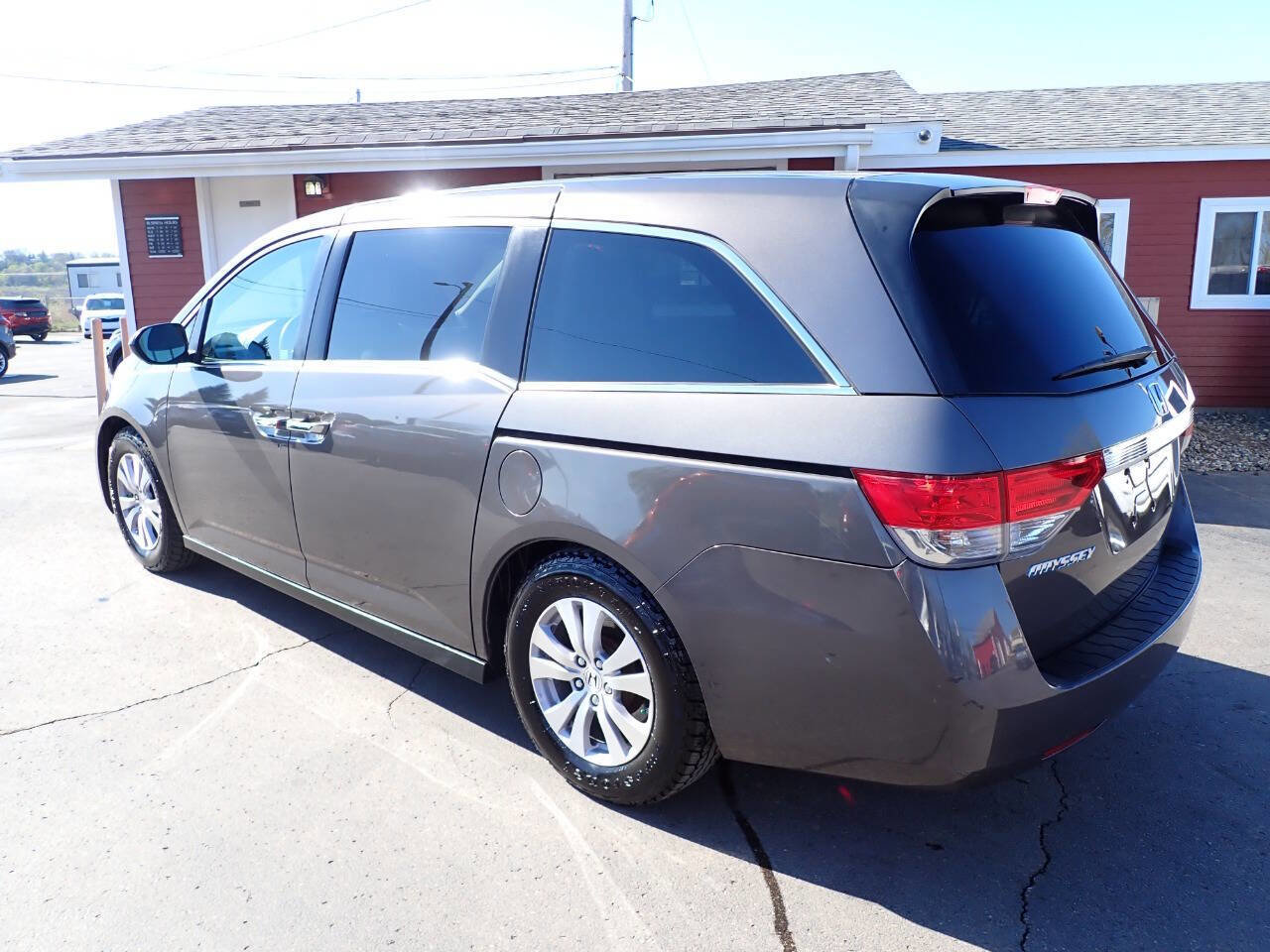 Used 2014 Honda Odyssey EX image 4