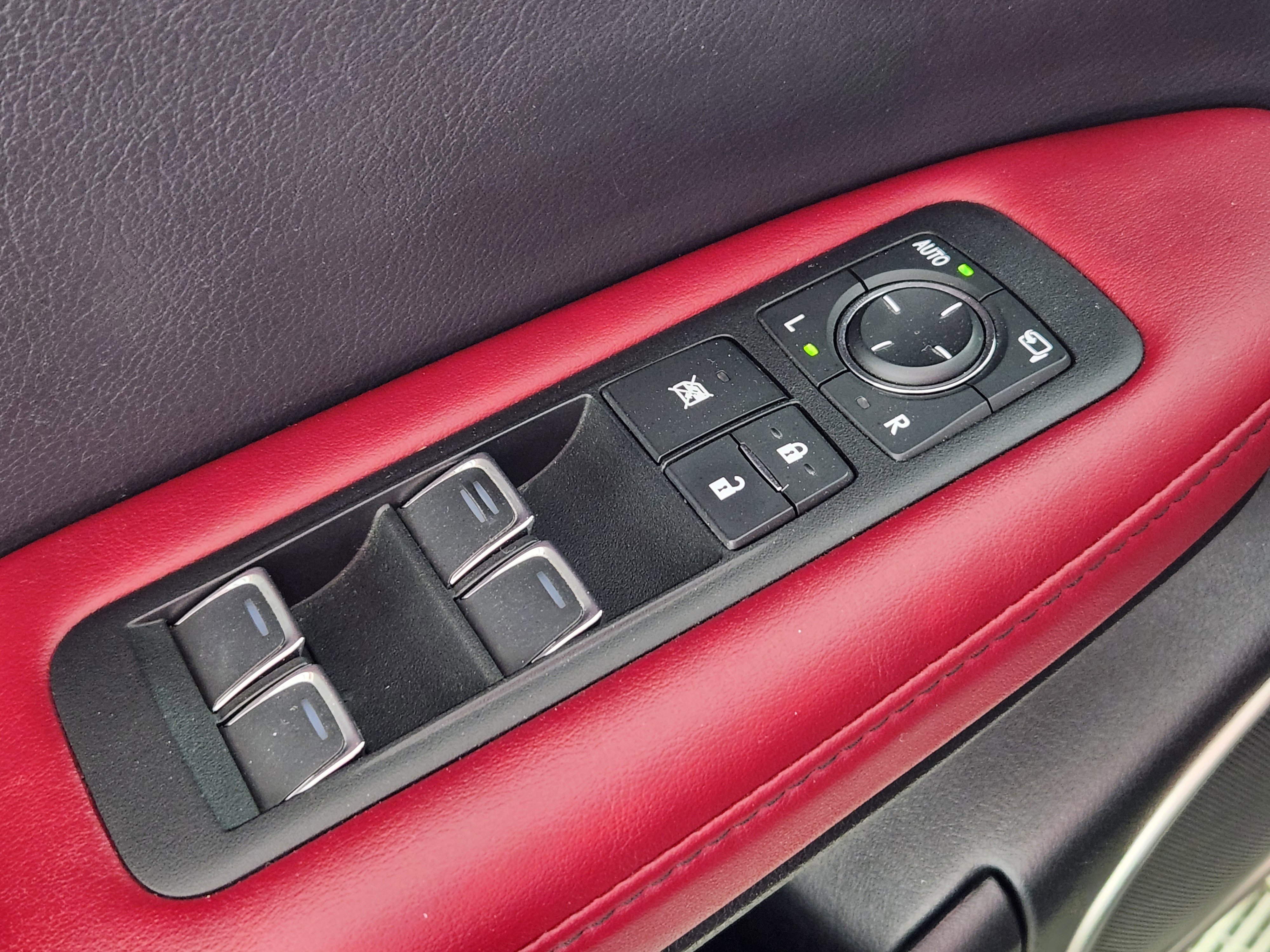 Used 2018 Lexus RX 350 F Sport w/ Accessory Package AWD/4WD image 17