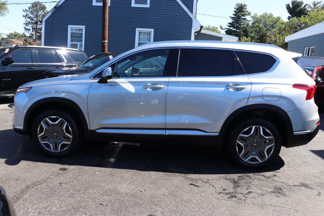 Used 2023 Hyundai Santa Fe SEL Convenience image 2