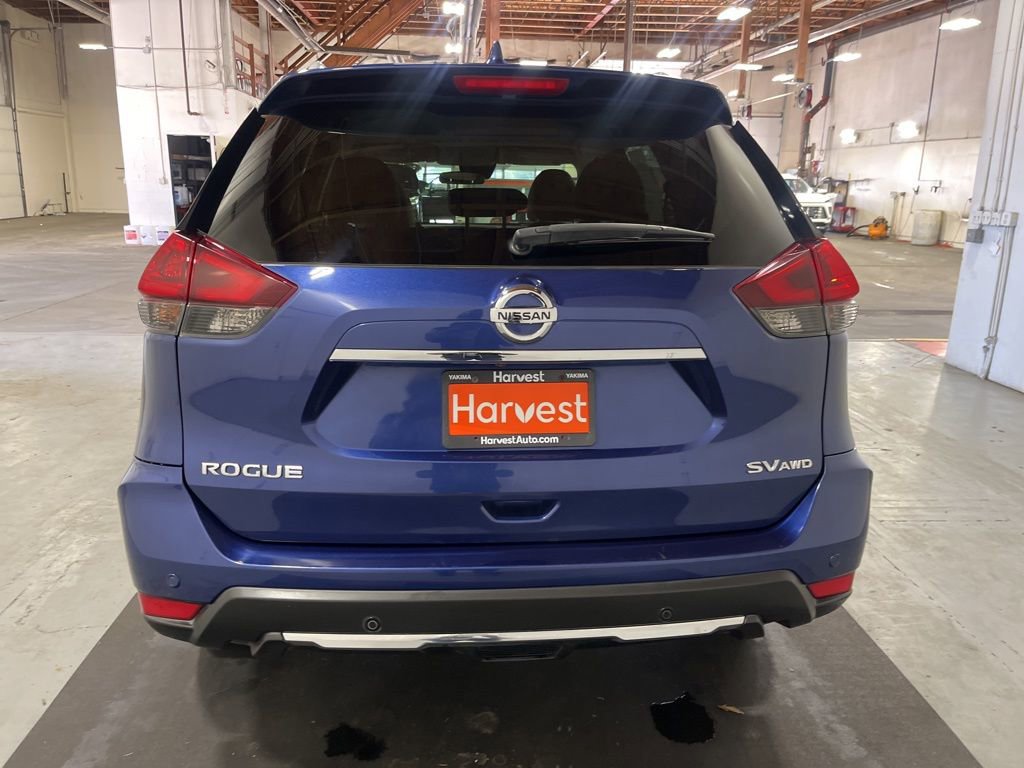 Used 2020 Nissan Rogue SV AWD/4WD image 8