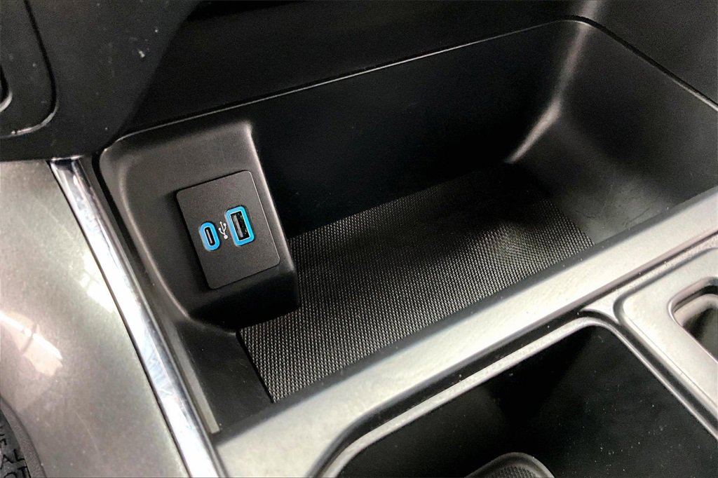 Used 2023 Ford F150 XLT w/ Equipment Group 302A High image 33