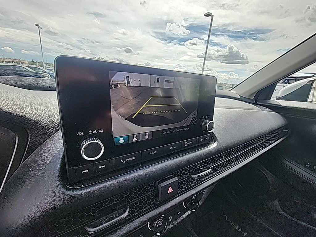 Certified 2023 Honda HR-V LX image 19