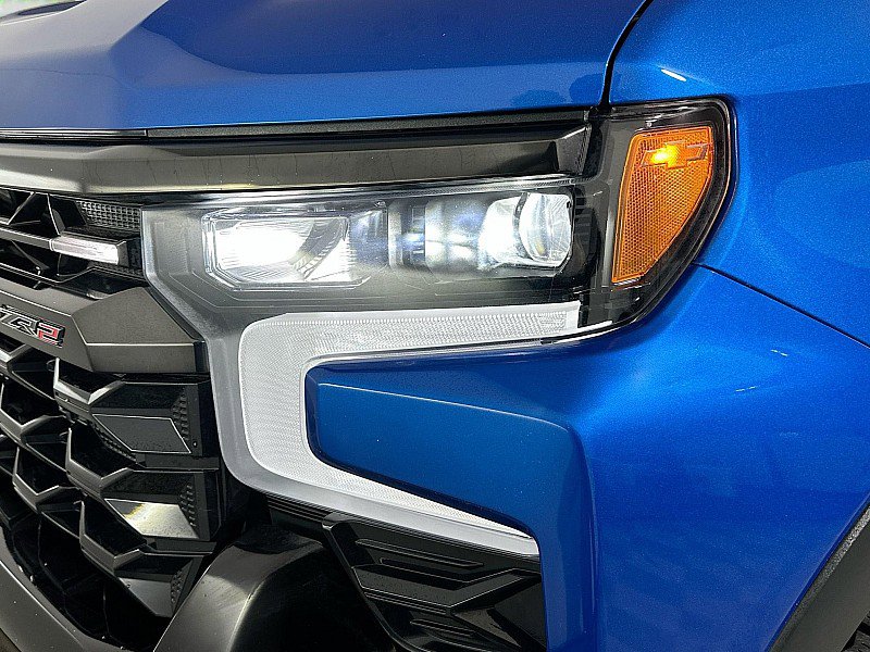 Used 2023 Chevrolet Silverado 1500 ZR2 w/ Technology Package AWD/4WD image 27