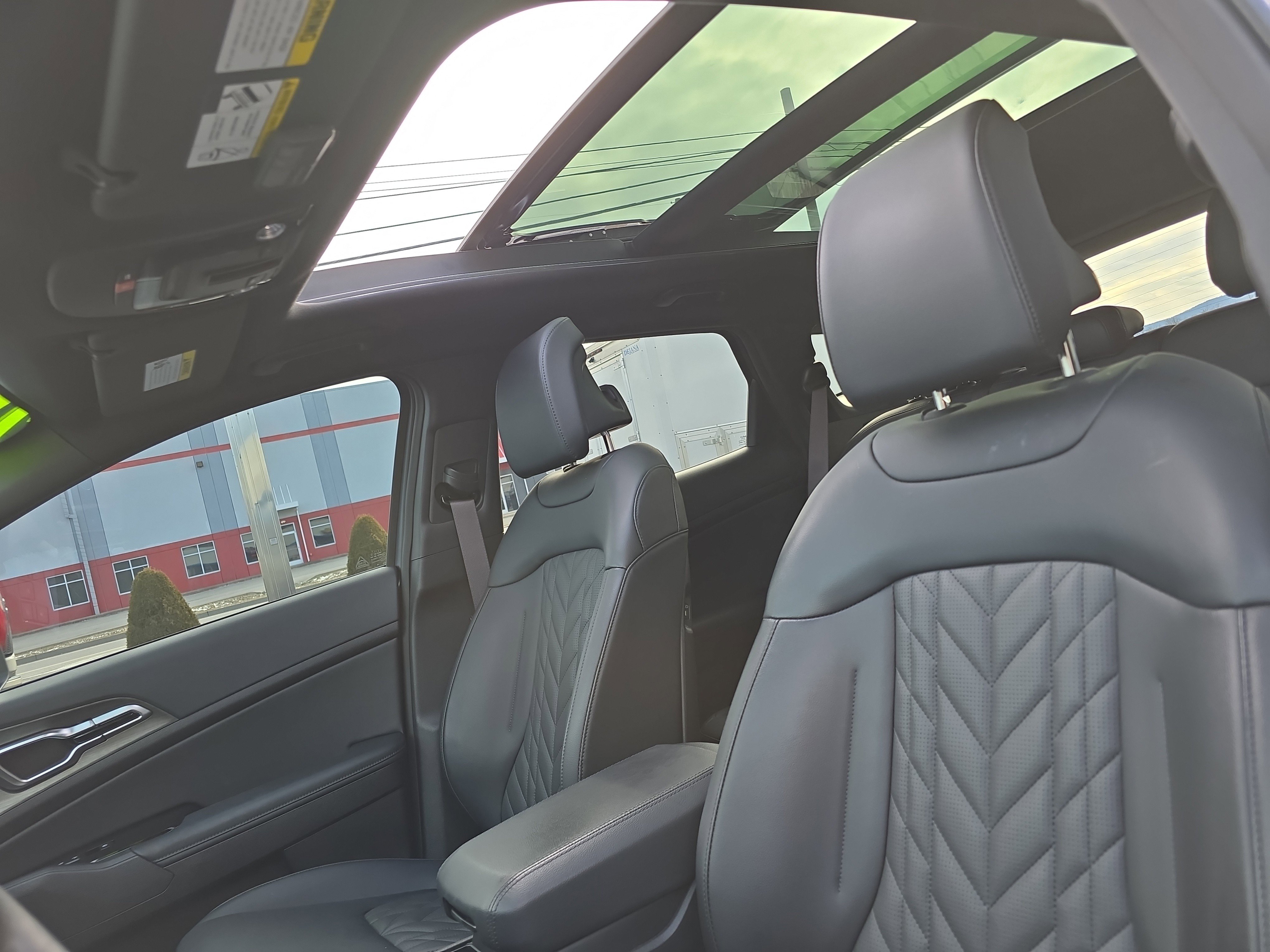 Used 2025 Kia Sportage X-Line Prestige image 12