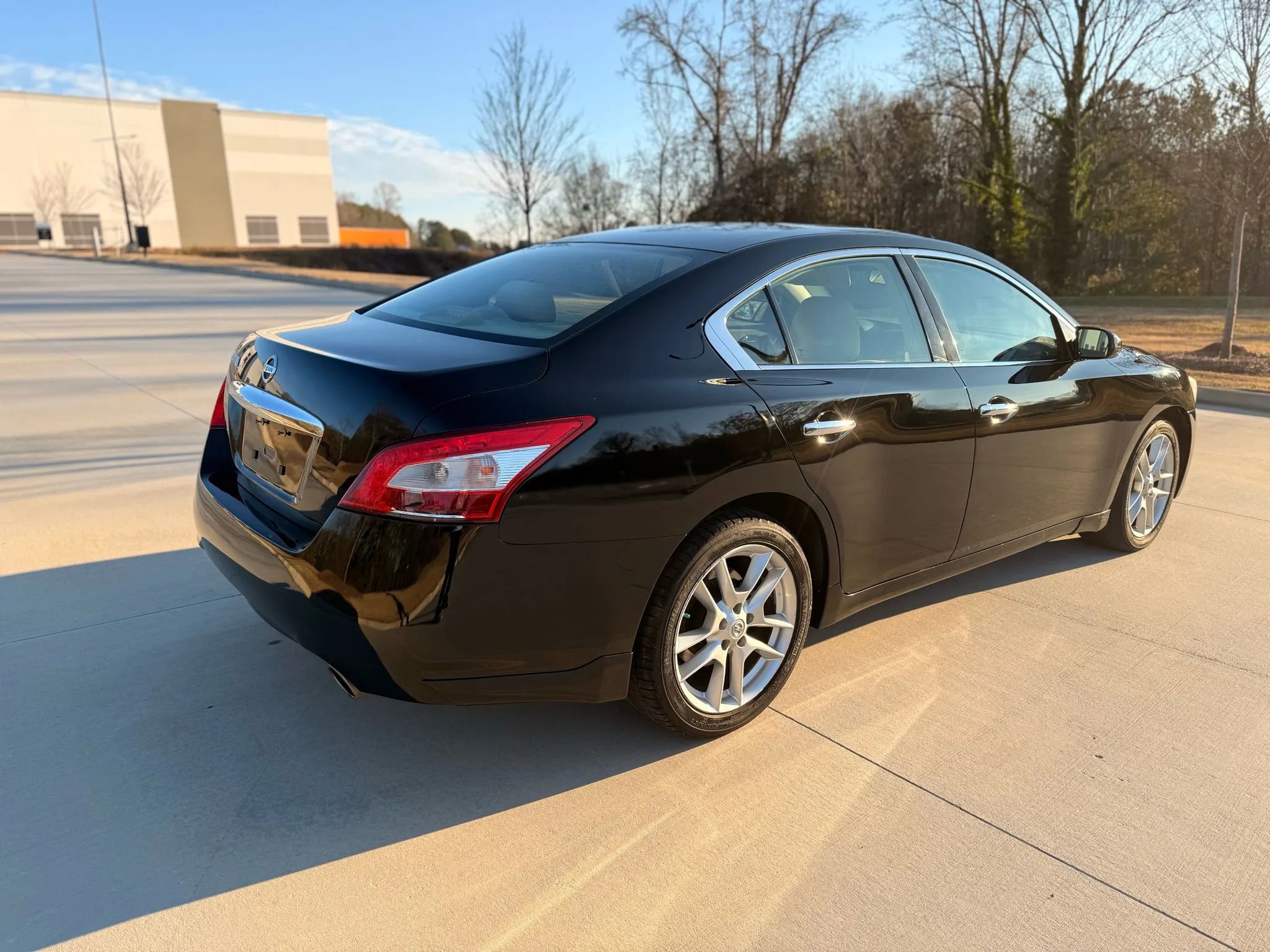 Used 2011 Nissan Maxima 3.5 S image 6