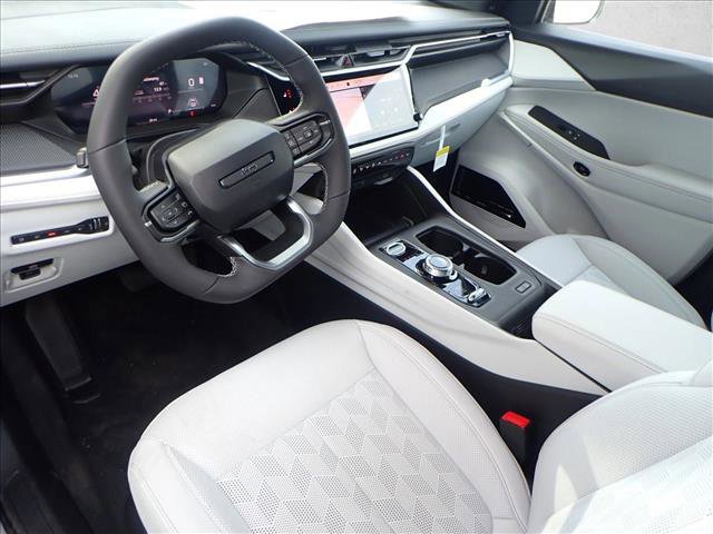 New 2026 Jeep Cherokee Overland w/ Trailer Tow Group image 11