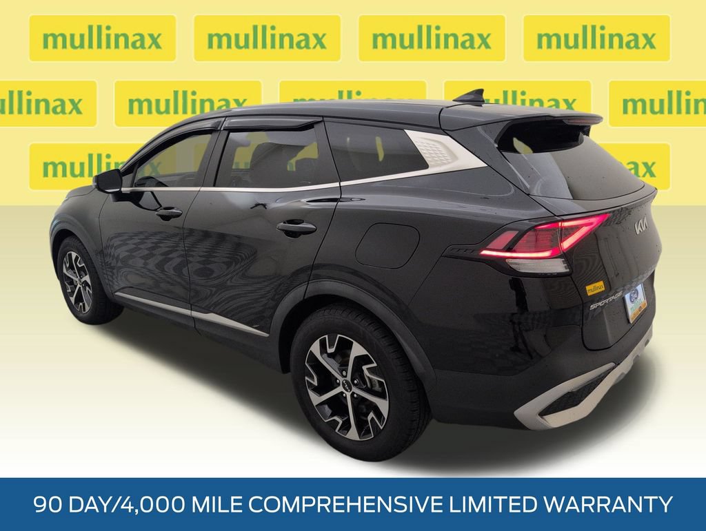 Used 2023 Kia Sportage EX FWD image 9