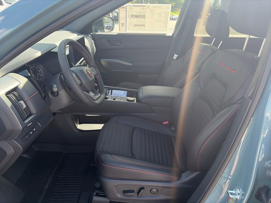 New 2026 Nissan Pathfinder SV AWD/4WD image 10