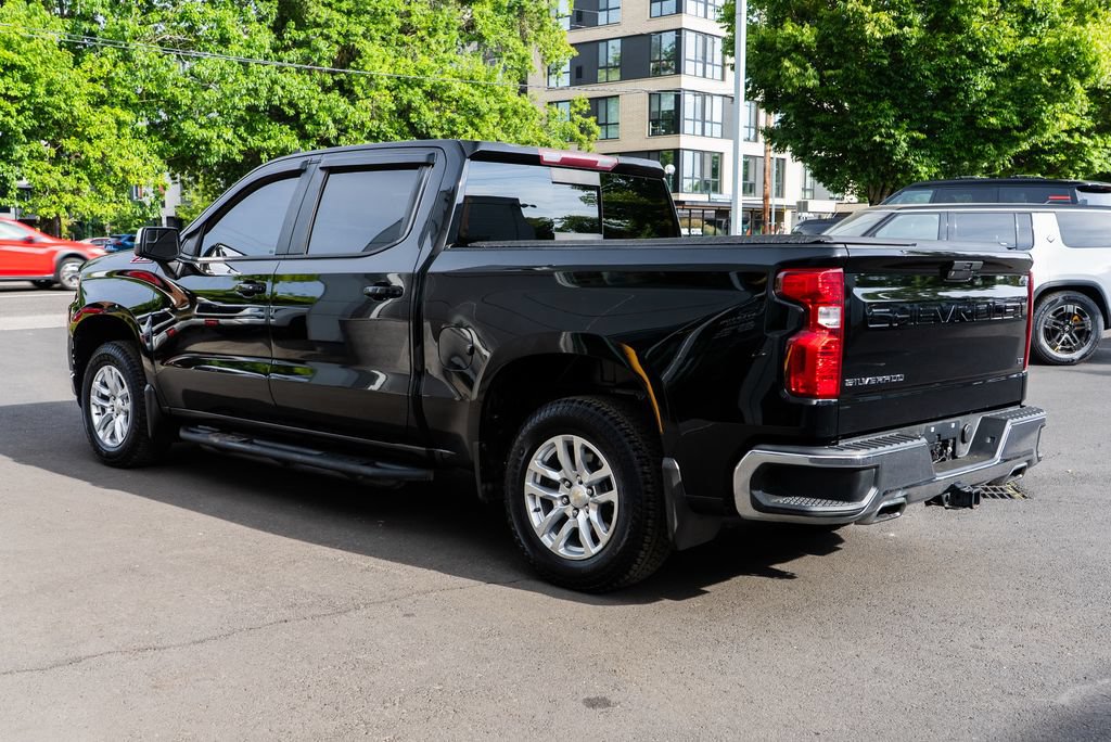 Used 2020 Chevrolet Silverado 1500 LT w/ All-Star Edition AWD/4WD image 4