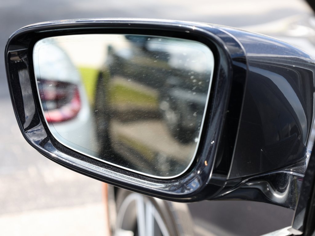 Used 2021 BMW 330i Sedan w/ Convenience Package image 9