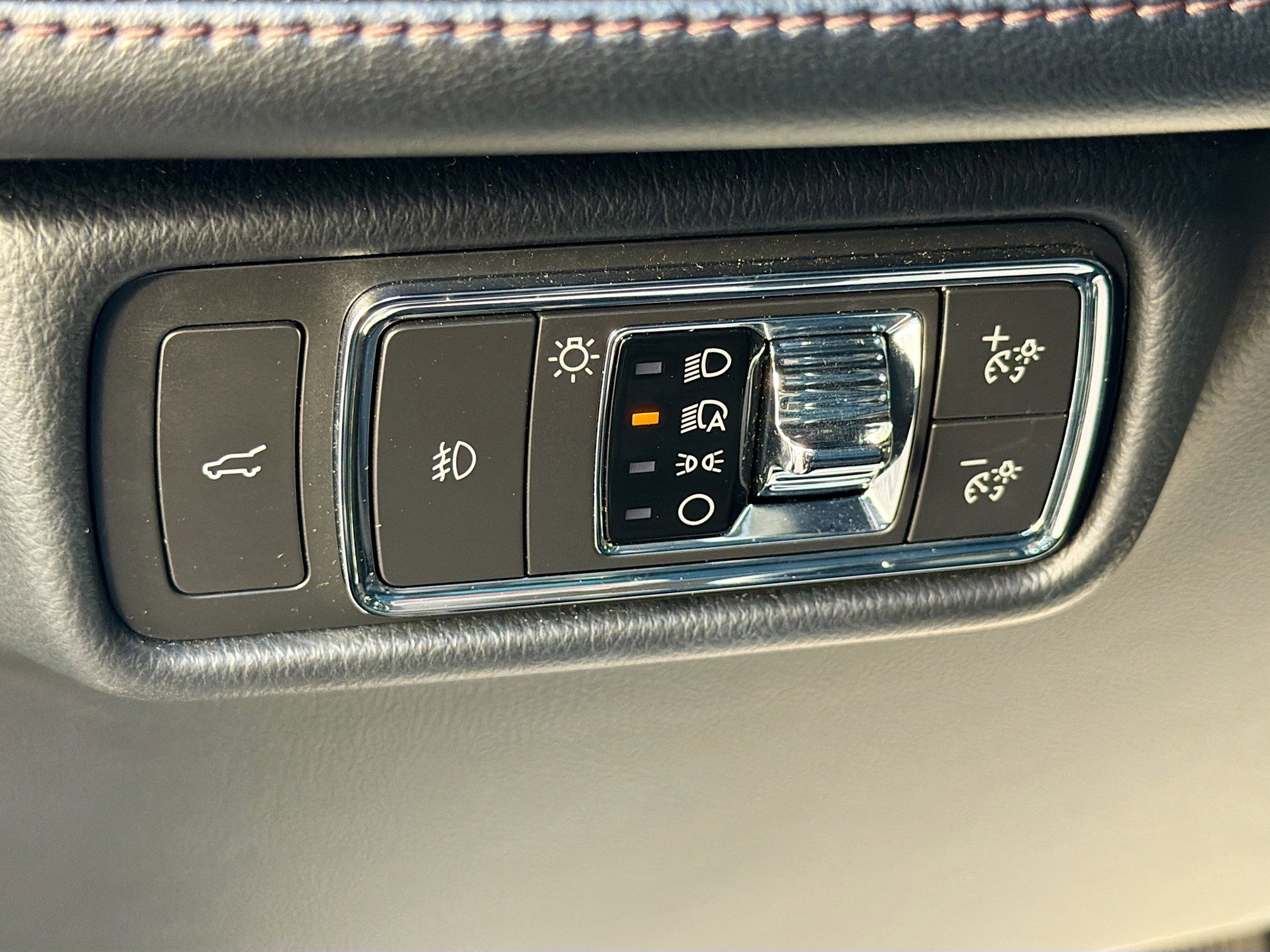 Used 2021 Lincoln Aviator Reserve w/ Equipment Group 210A AWD/4WD image 10