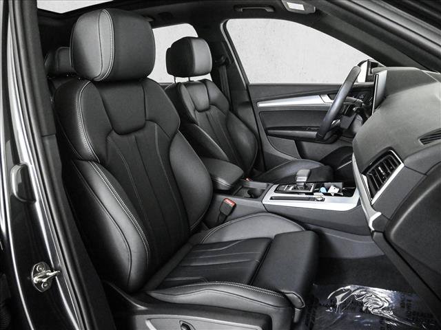 Certified 2025 Audi Q5 2.0T Premium w/ Convenience Plus Package AWD/4WD image 22