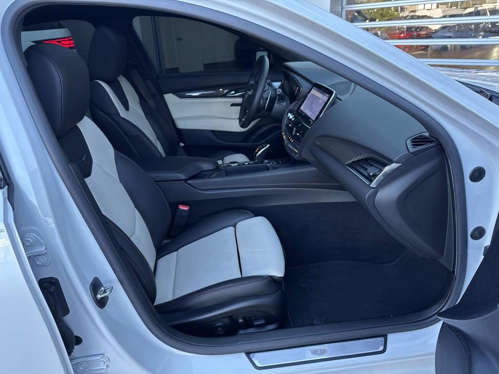 Used 2020 Cadillac CT5 Sport image 8