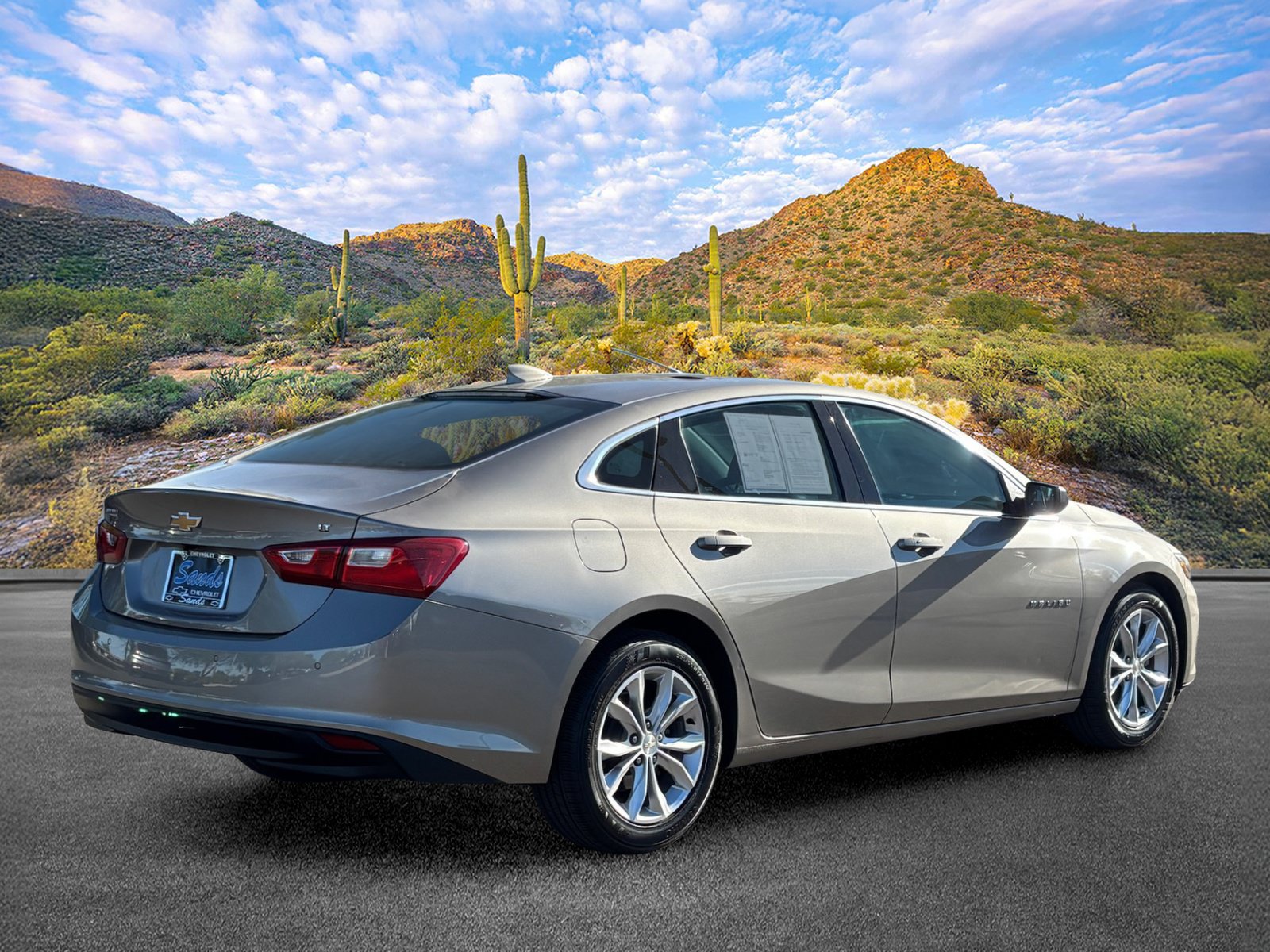 Used 2024 Chevrolet Malibu LT FWD image 4