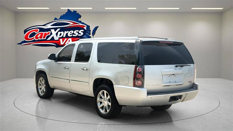 Used 2014 GMC Yukon XL Denali AWD/4WD image 18