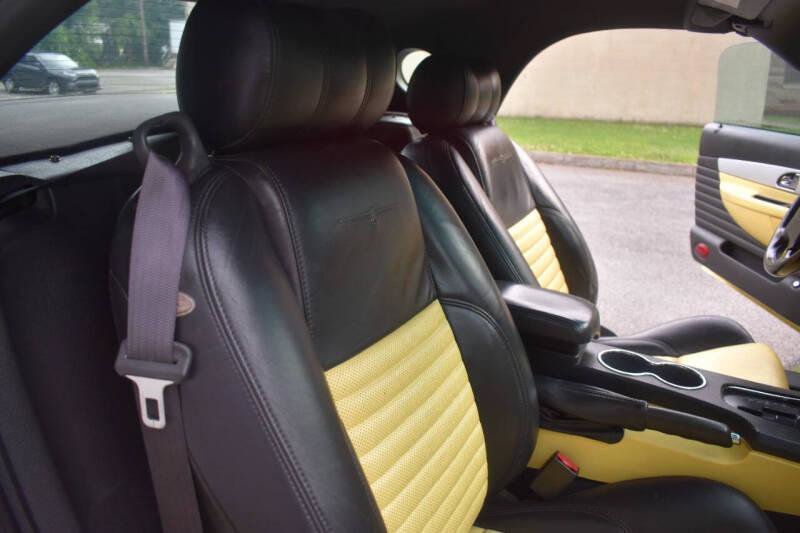 Used 2002 Ford Thunderbird RWD image 23