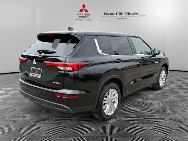 New 2025 Mitsubishi Outlander ES image 5