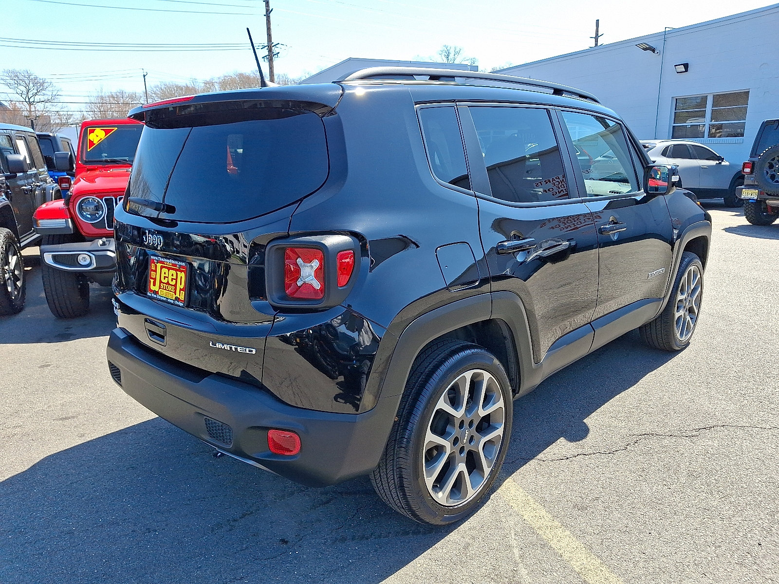 Certified 2022 Jeep Renegade Limited w/ Sun, Sound & Wheels Group AWD/4WD image 6