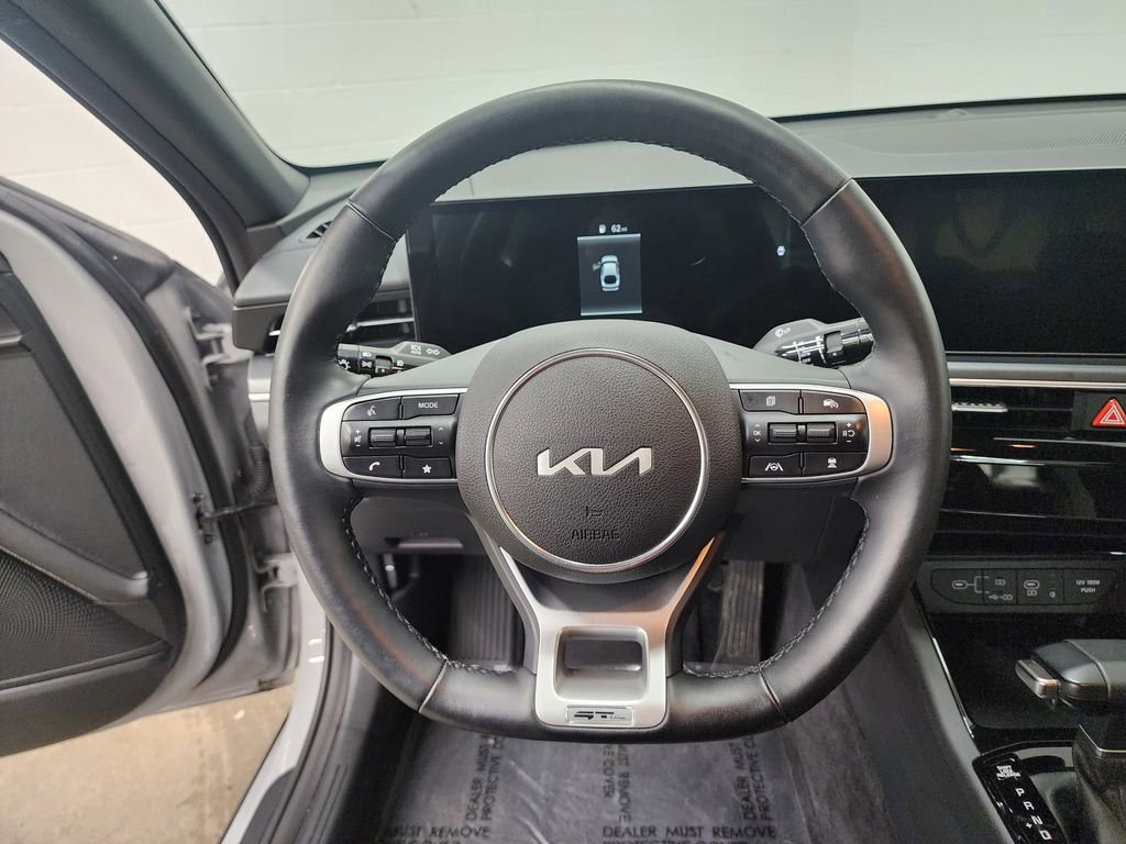 Used 2025 Kia K5 GT-Line AWD/4WD image 14
