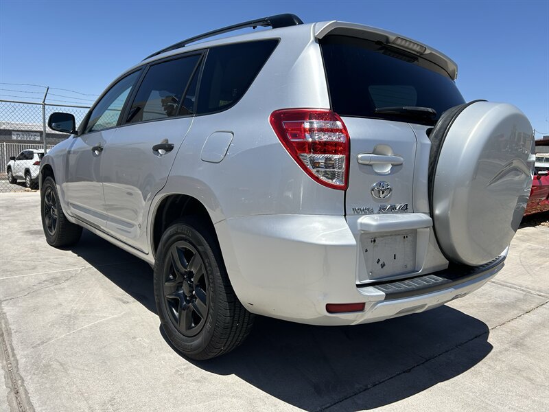 Used 2009 Toyota RAV4 2WD image 4