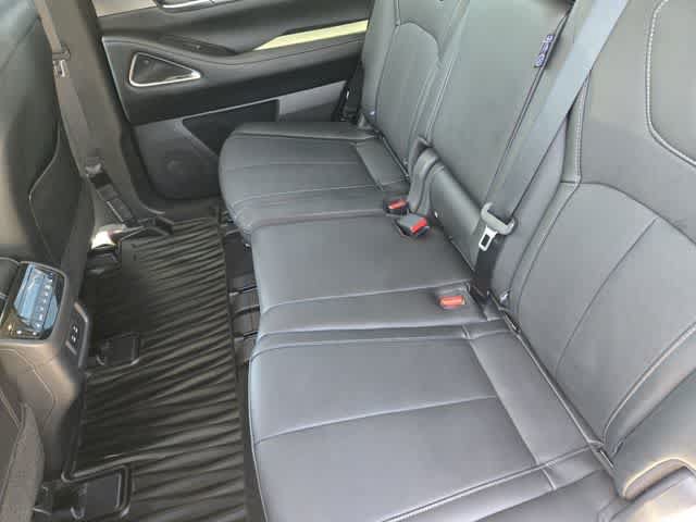 Certified 2026 INFINITI QX60 Luxe w/ Cargo Package FWD image 13